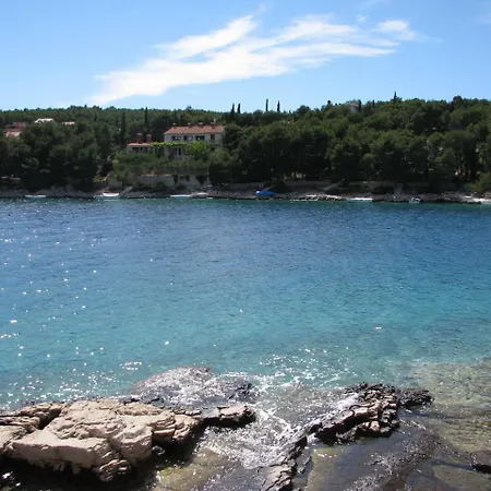 Simi- With Seaview * Milna (Brac)